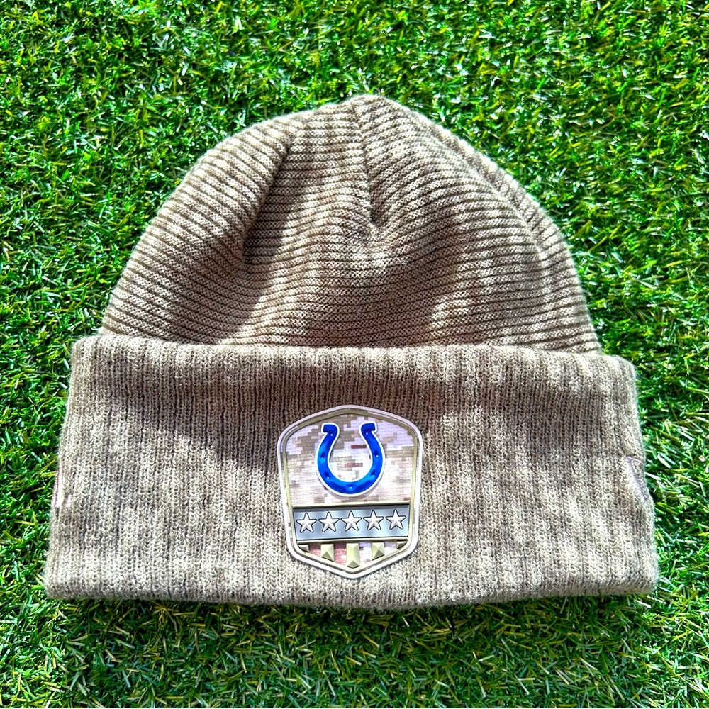 New Era Cap Mens NFL Indianapolis Colts Salute To Service Winter Knit Beanie Hat